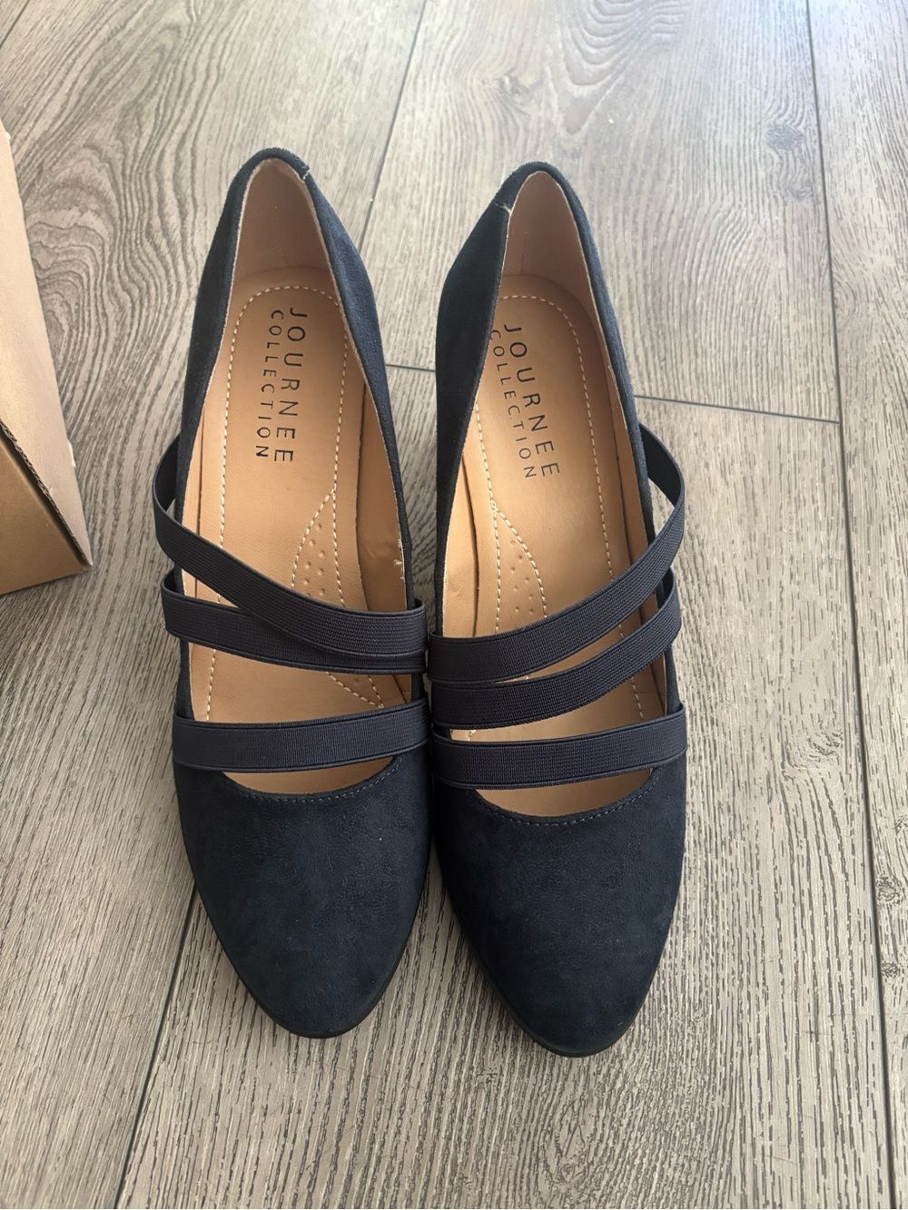 Journee Collection Black Pointed-Toe Strappy Flats